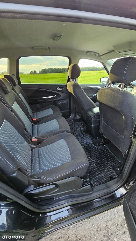 Ford S-Max 2.0 TDCi DPF Champions Edition - 9