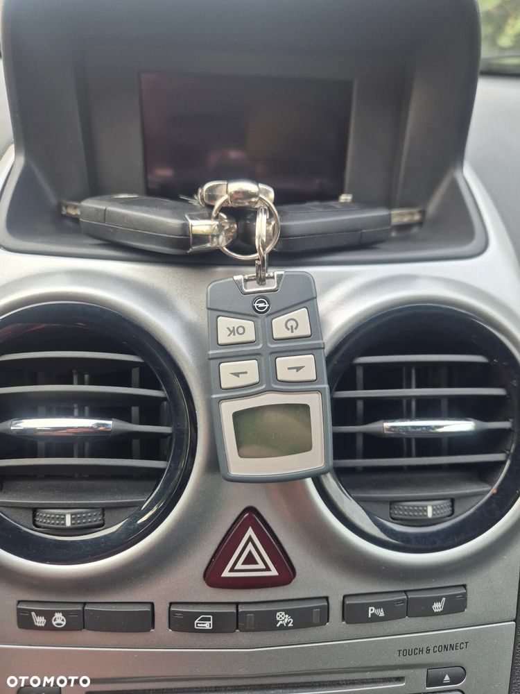 Opel Corsa - 18