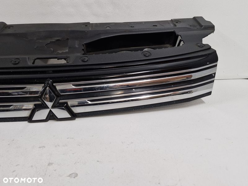 mitsubishi outlander iii 3 grill atrapa chłodnicy przód 7450a753 7450a643 - 2