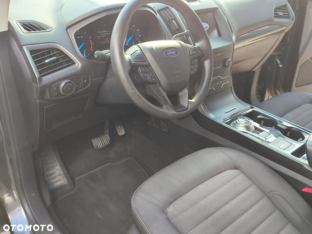 Ford Edge - 36