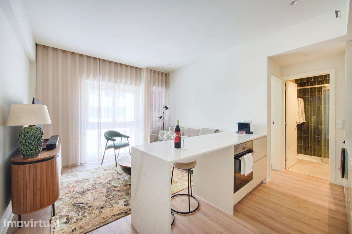 Apartamento com 1 quartos - localizado em São Sebastião Lisbon - Grande imagem: 4/41
