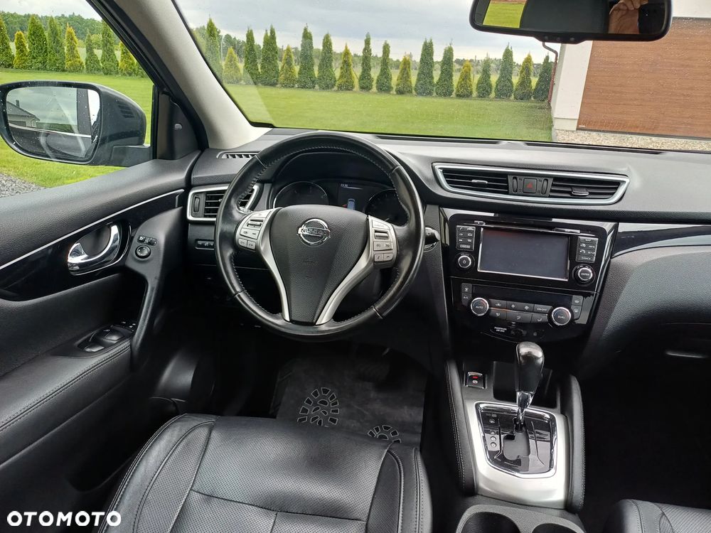Nissan Qashqai 1.6 DCi Tekna Xtronic - 26