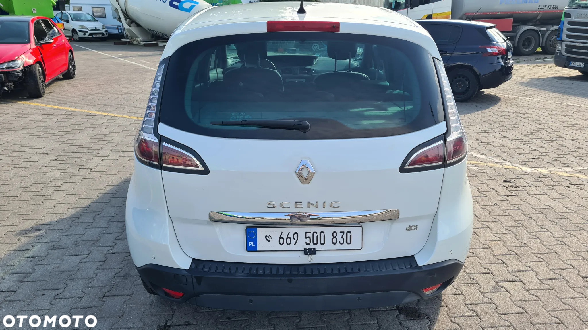 Renault Scenic 1.6 dCi Energy Bose Edition - 6