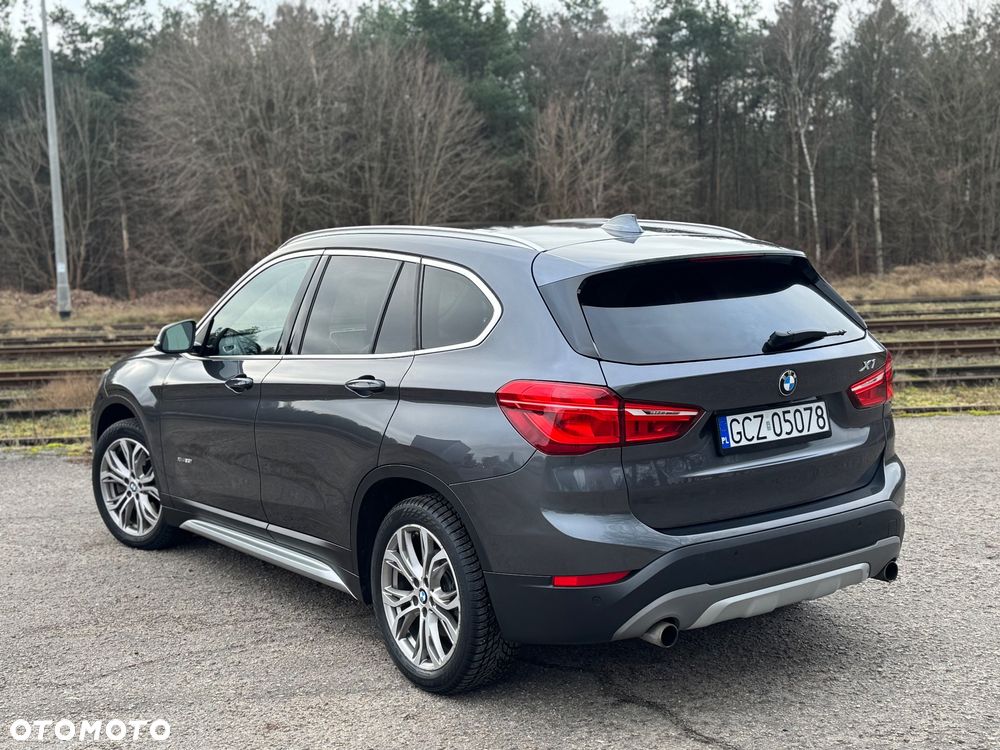 BMW X1 xDrive25i xLine sport - 8