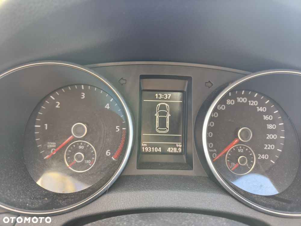 Volkswagen Golf 2.0 TDI DPF Style - 2