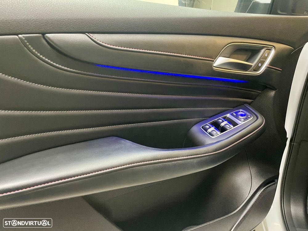 MG EHS 1.5 T-GDI Plug-in Hybrid Luxury - 17