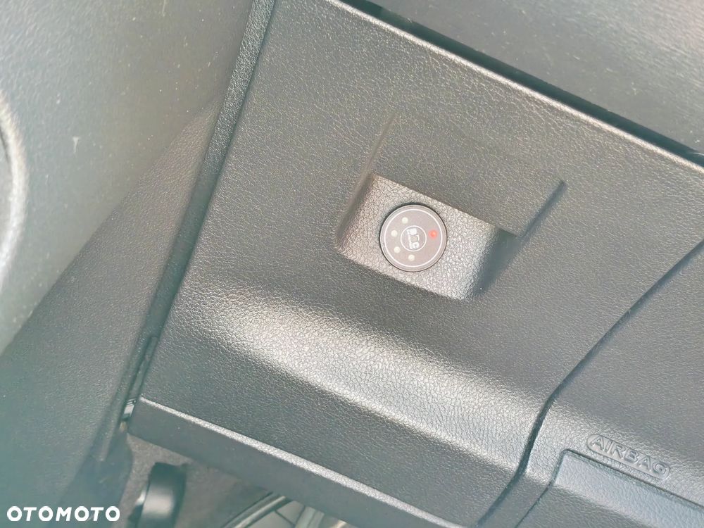 Ford C-MAX 2.0 Platinium X - 25