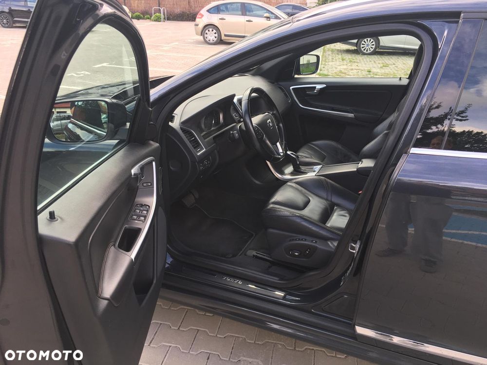 Volvo XC 60 - 10