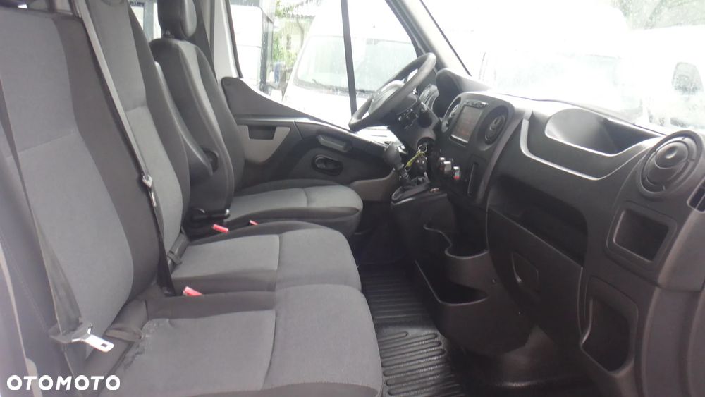 Renault Master - 10