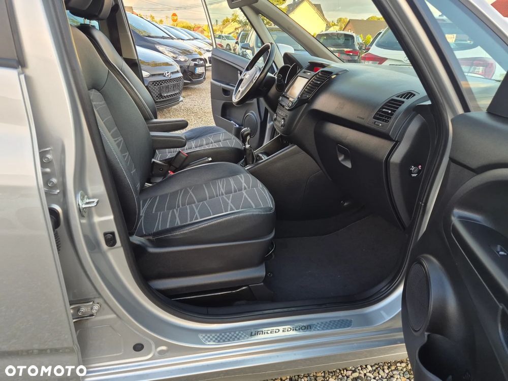 Kia Venga 1.6 CVVT ISG Spirit - 29