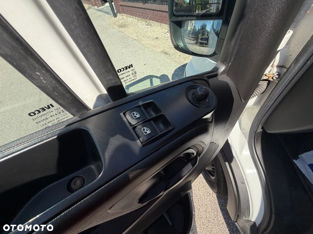 Iveco DAILY - 26
