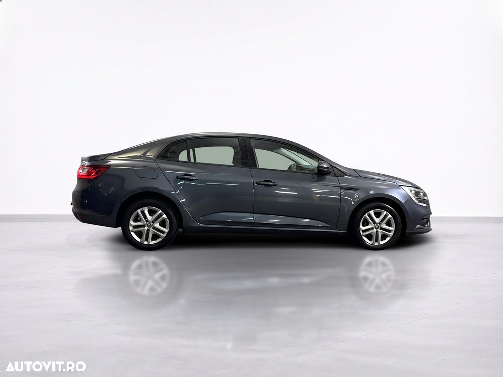 Renault Megane - 6