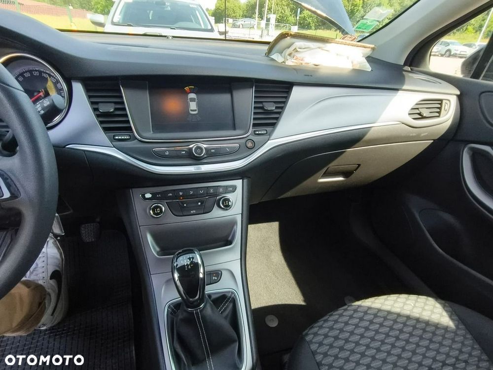 Opel Astra - 12