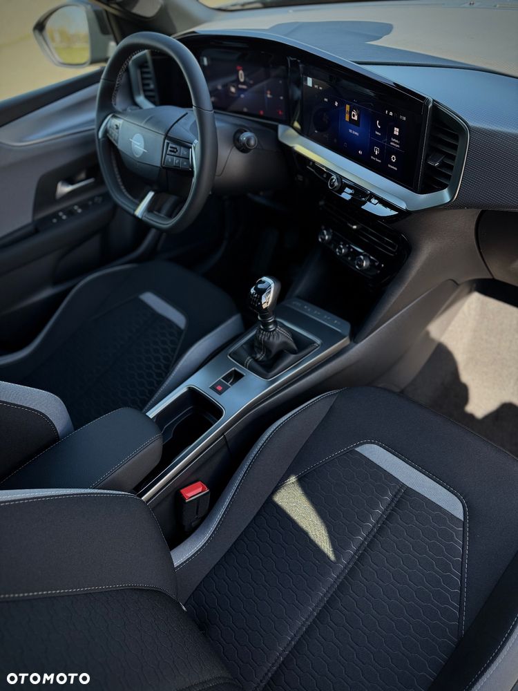 Opel Mokka 1.2 T Business Edition S&S - 10