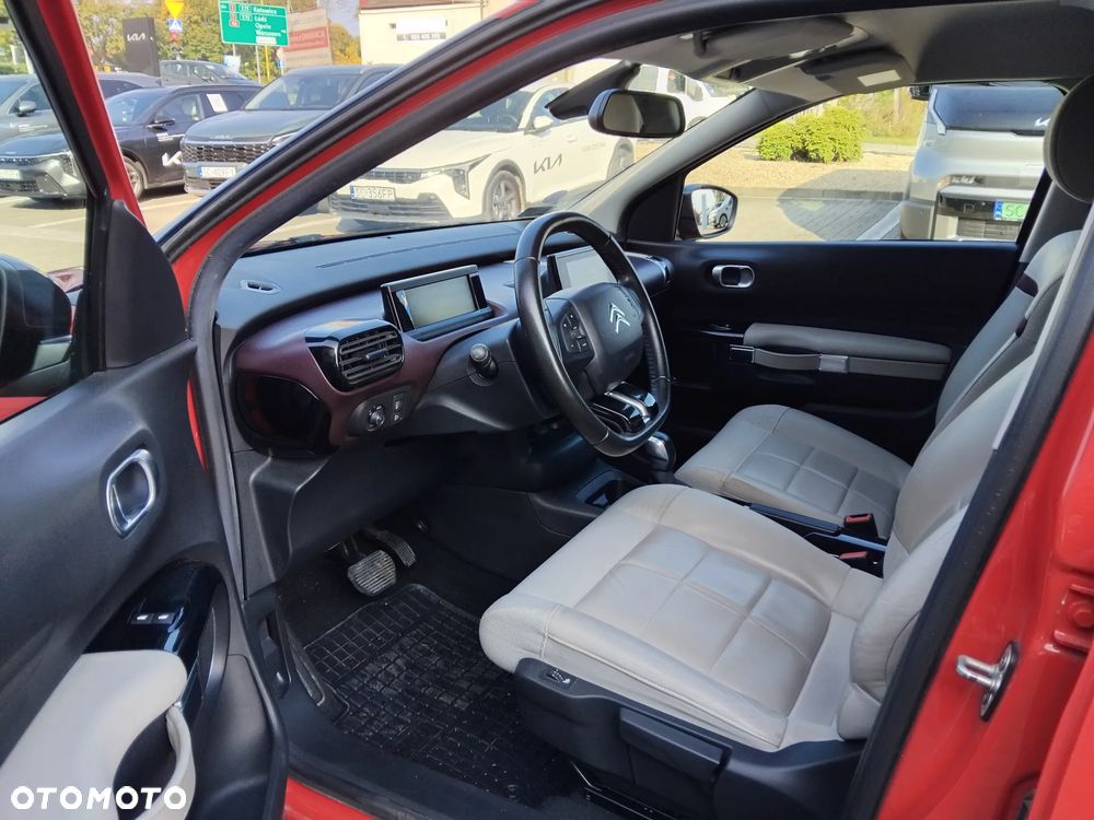 Citroën C4 Cactus 1.2 PureTech Shine S&S EAT6 - 18