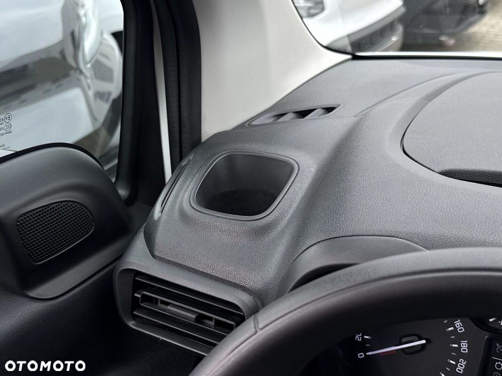 Toyota Proace City Verso 1.5 D-4D Combi - 20