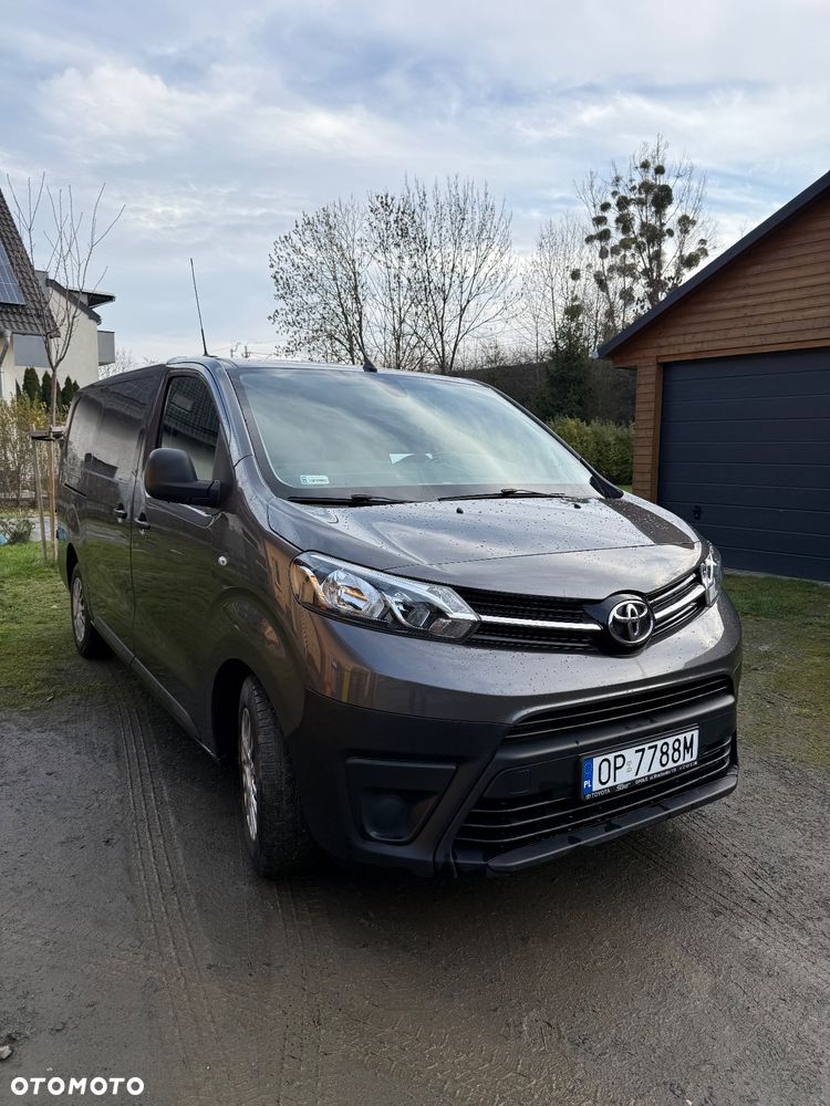 Toyota Proace - 1
