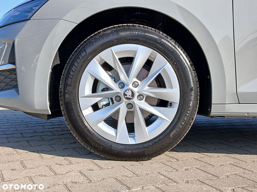 Skoda Octavia 1.5 TSI Edition 130 Selection - 10
