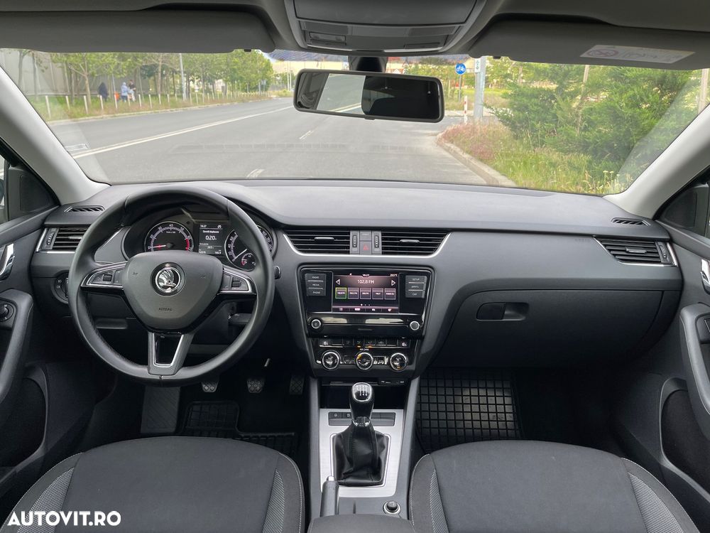 SKODA Octavia 2018 — imagine 11