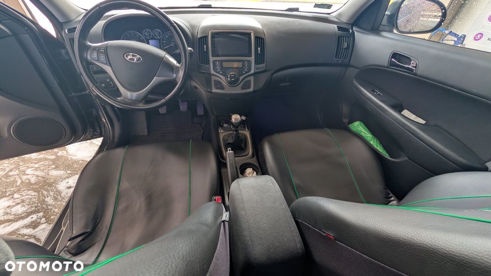 Hyundai i30 1.6 blue Comfort - 24
