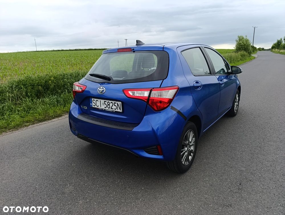 Toyota Yaris - 4