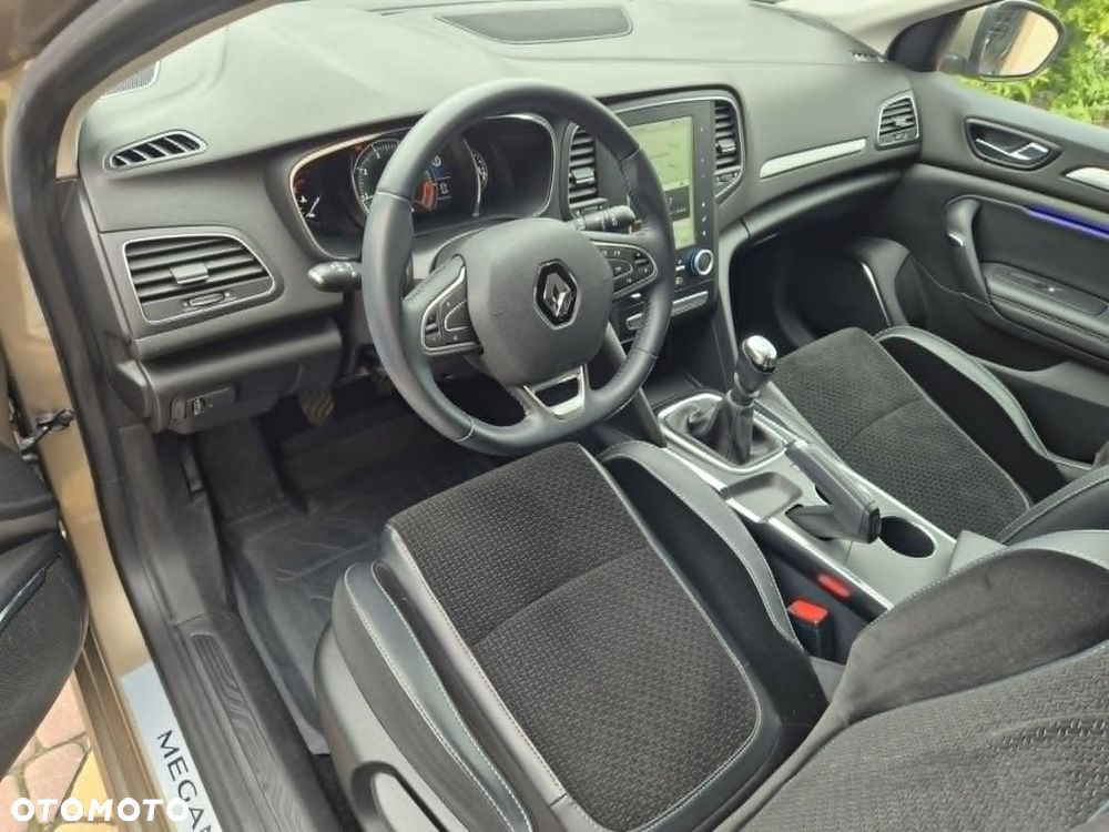Renault Megane 1.6 SCe Intens - 5