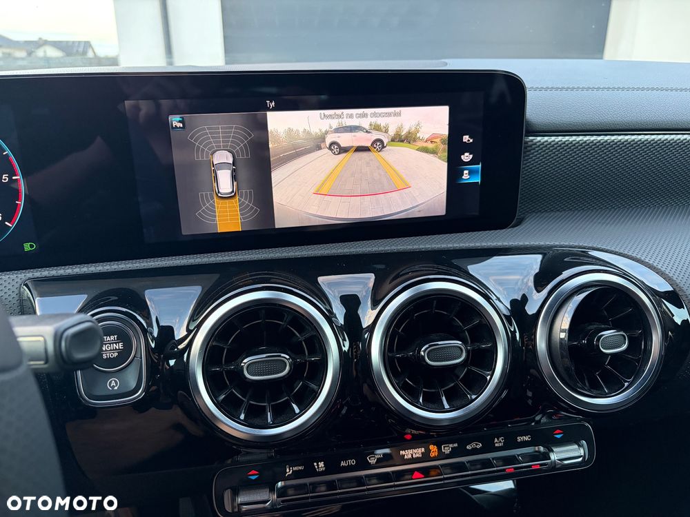 Mercedes-Benz CLA 200 d 8G-DCT Progressive - 21