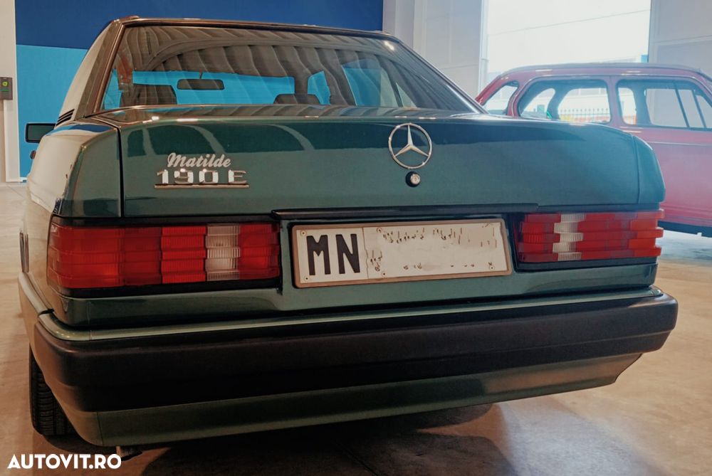 Mercedes-Benz W201 - 16