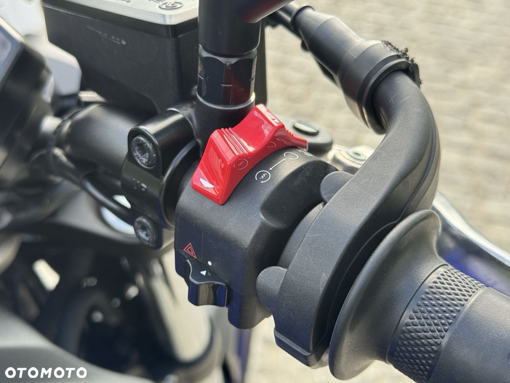 Yamaha MT - 18