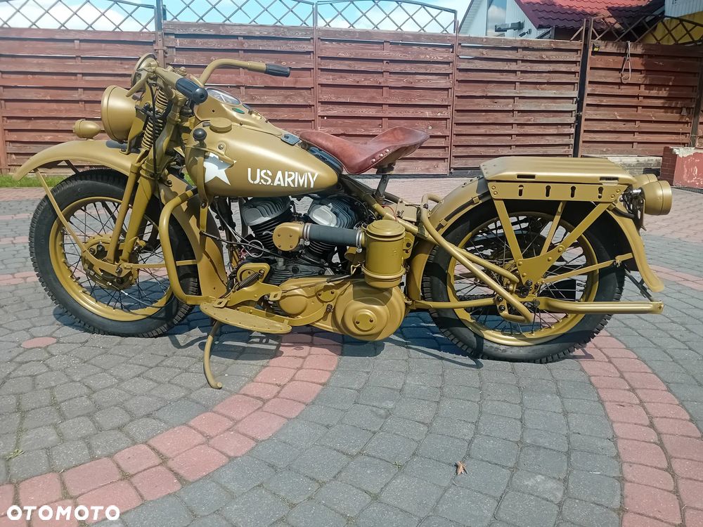Harley-Davidson WL - 6
