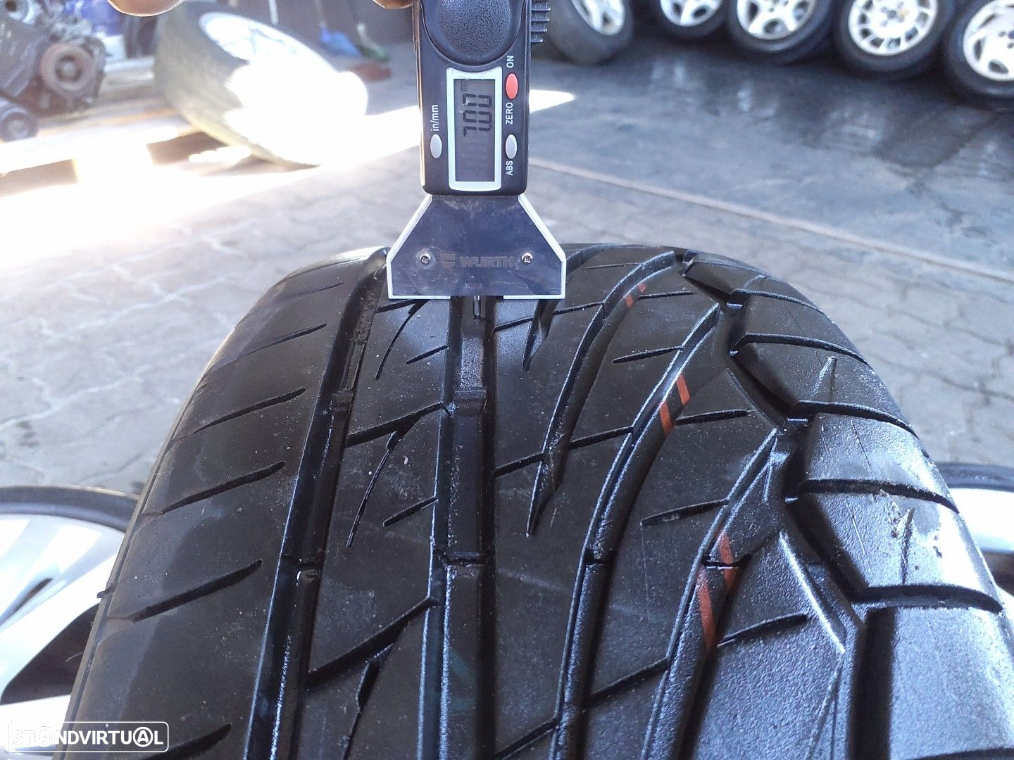 Jantes SEAT R17 com pneus 215/40 furação 5x112 - 6