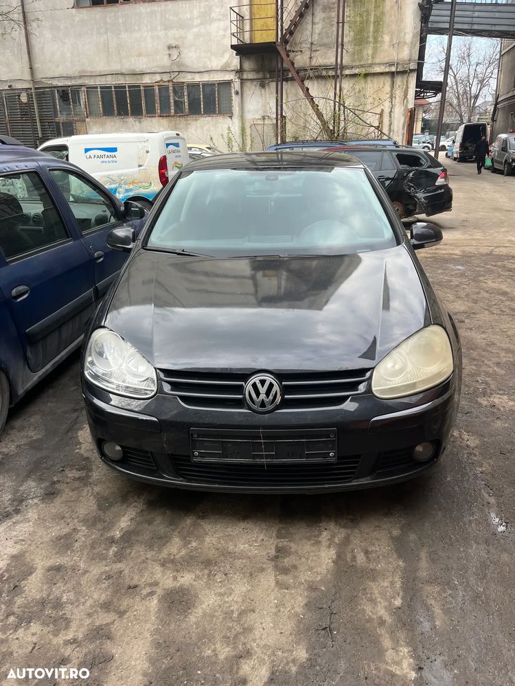 Dezmembrez VW Volkswagen Golf 5 negru 1,9 TDI 2007 BKC - 3