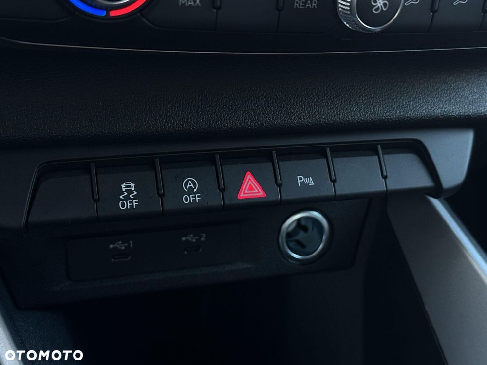 Audi A1 Sportback 35 TFSI Advanced S tronic - 16