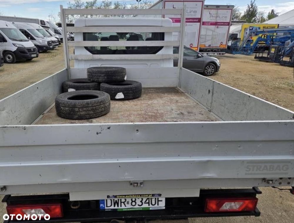 Ford Transit - 8