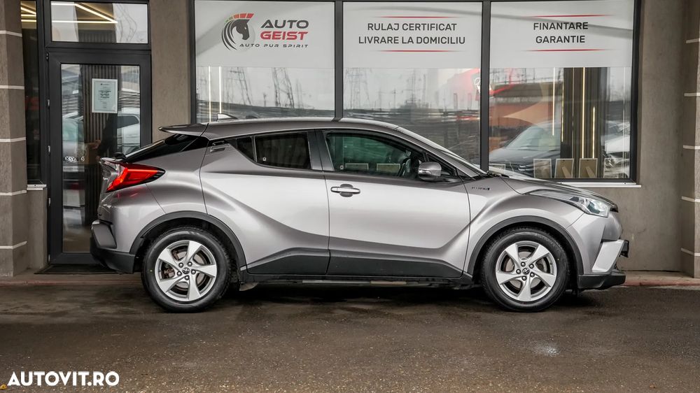 Toyota C-HR 1.8 HSD 122 CP 4x2 CVT Style - 5