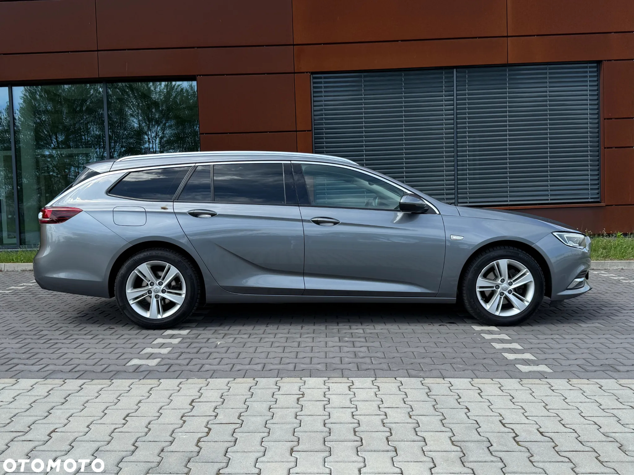 Opel Insignia 1.5 T Enjoy S&S - 2