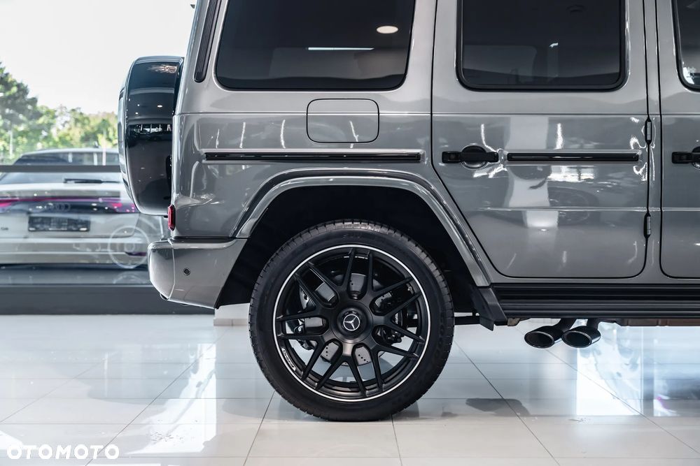 2025 Mercedes-Benz Klasa G AMG 63, photograph 12