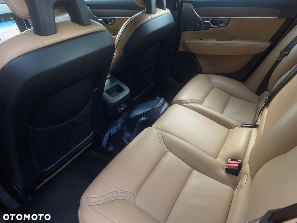 Volvo S90 D5 SCR AWD Inscription - 36