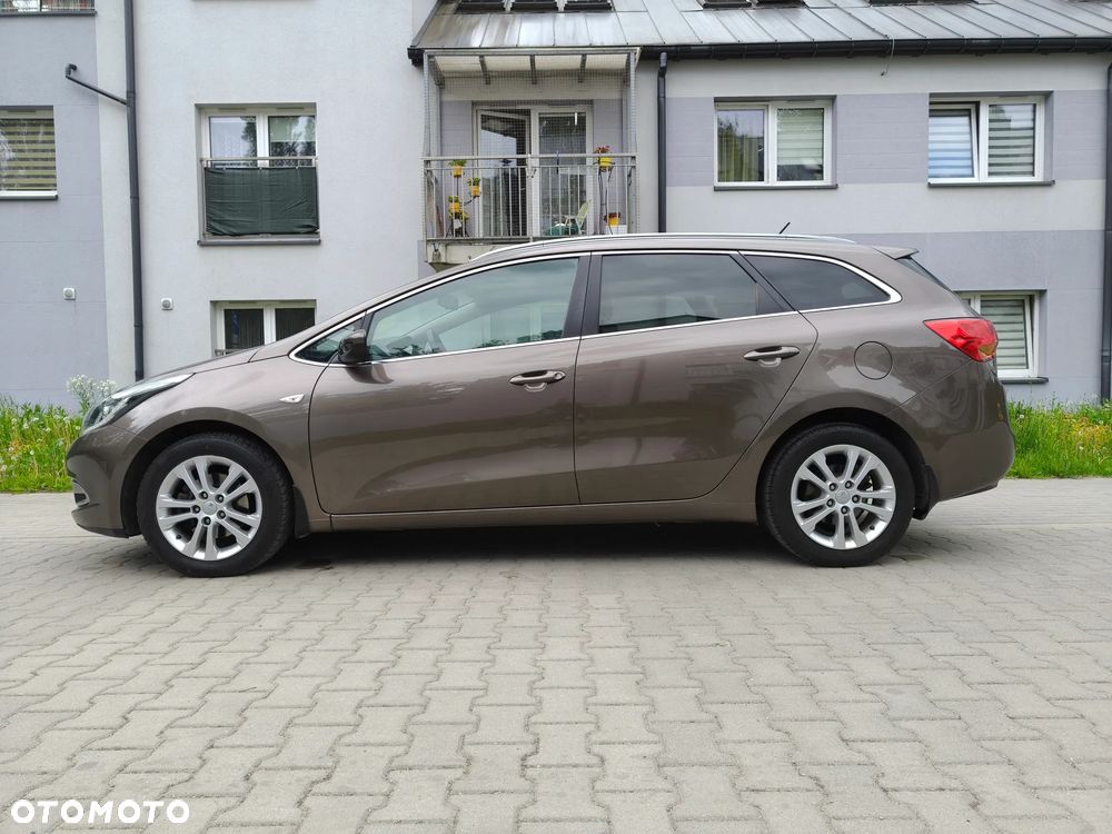 Kia Ceed - 15