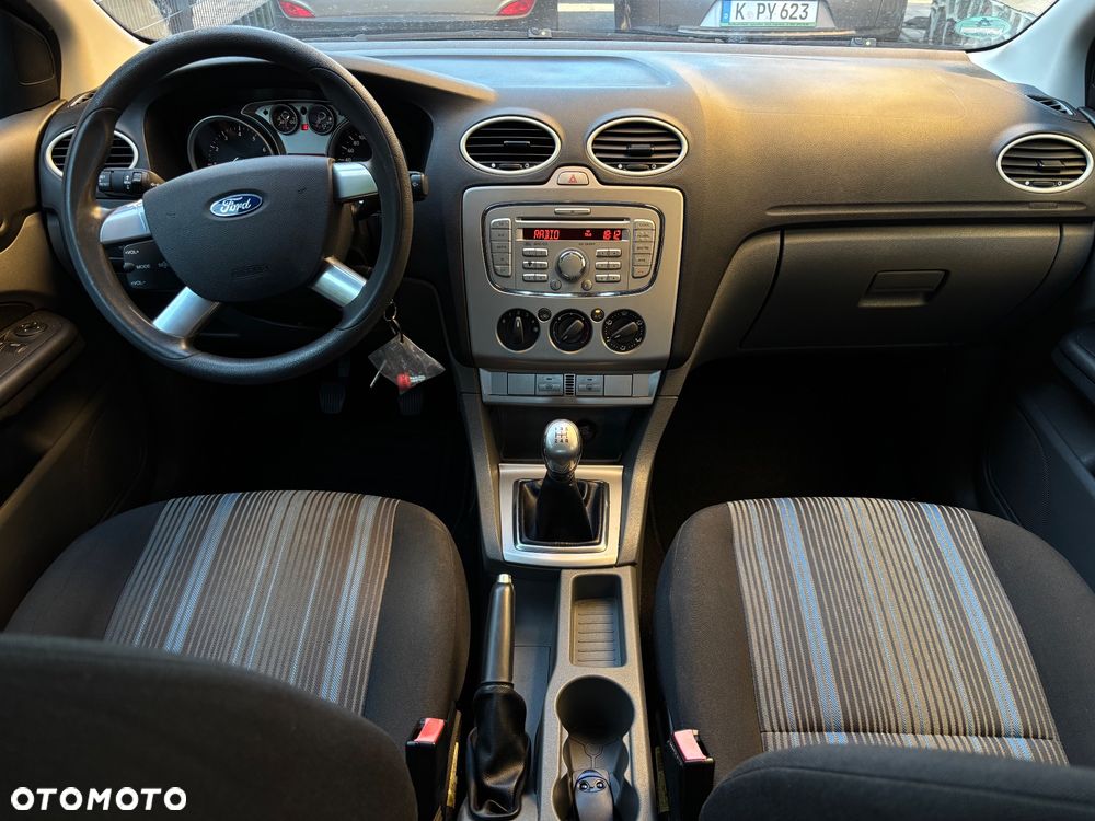 Ford Focus 1.6 Comfort - 7