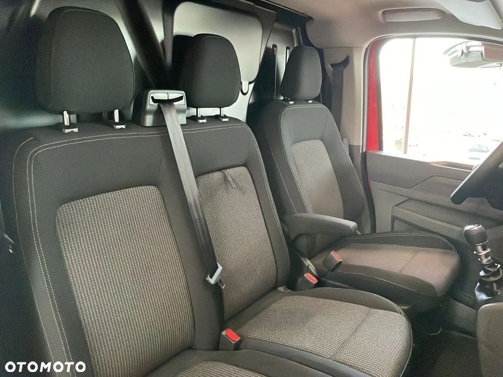 Volkswagen Transporter Furgon 2.0 TDI 150 KM manual - 11