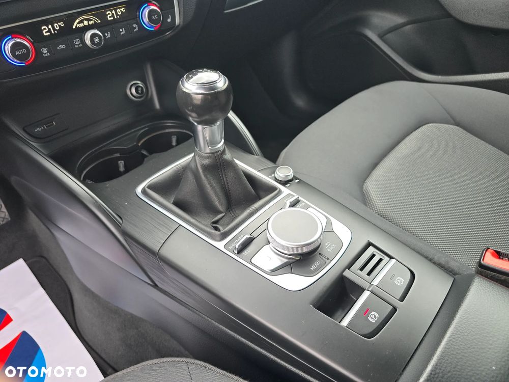 Audi A3 Limousine 2.0 TDI Ambiente - 13