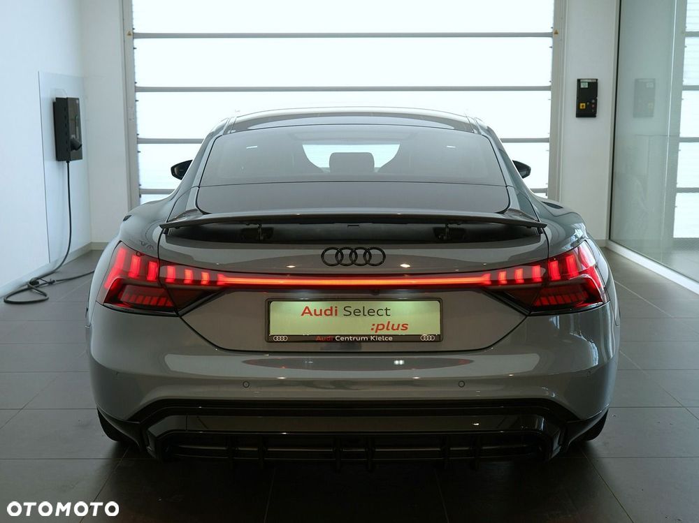 Audi RS e-tron GT - 4