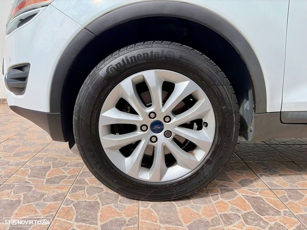 Ford Kuga 2.0 TDCi Titanium - 39