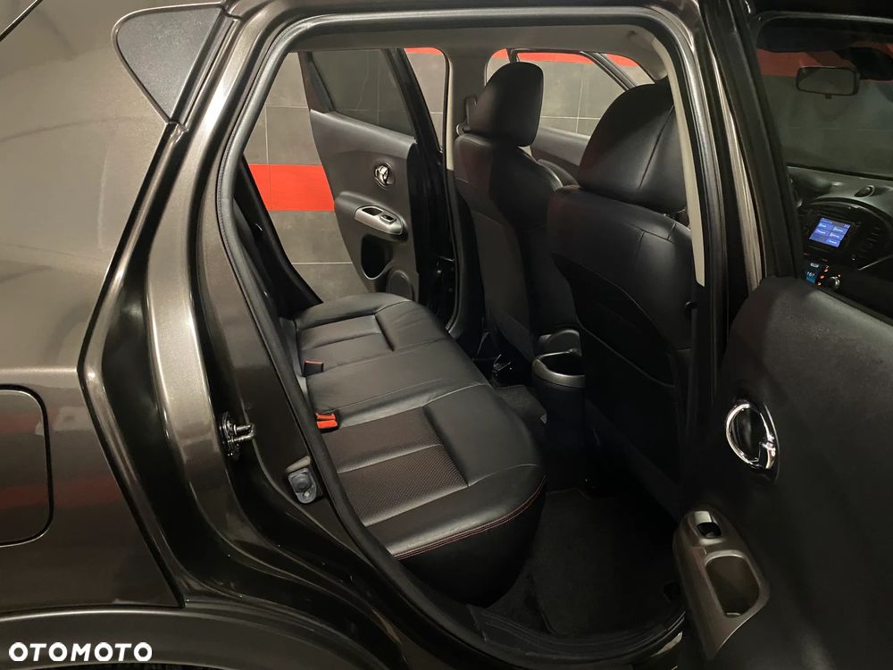 Nissan Juke 1.6 T Tekna 4x4 - 22