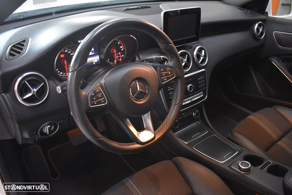 Mercedes-Benz A 180 d Urban - 30