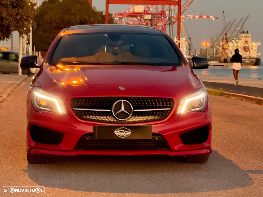 Mercedes-Benz CLA 220 d 4Matic 7G-DCT AMG Line - 12