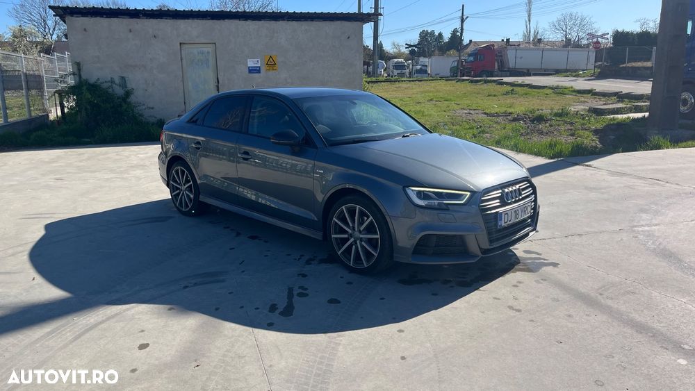 Audi A3 1.6 30 TDI S tronic Sport - 1
