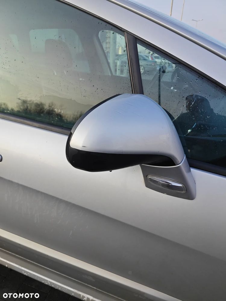 Peugeot 308 1.6 HDi Premium - 20