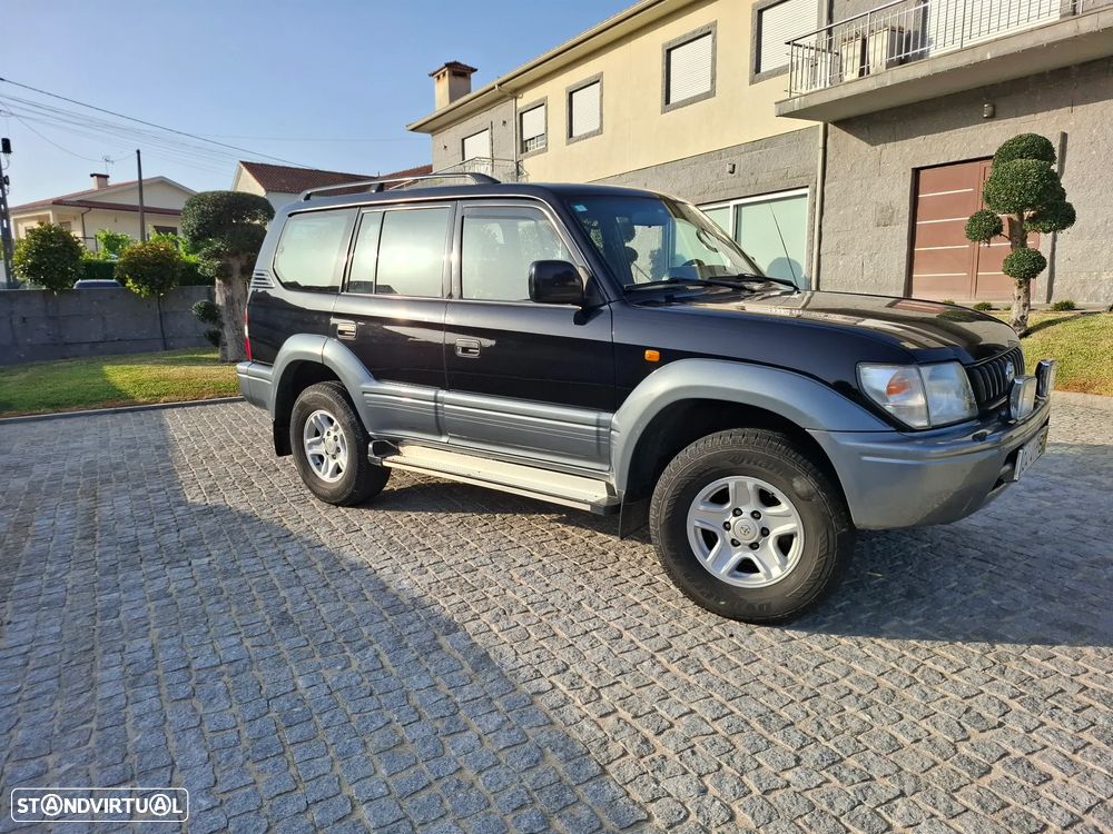 Toyota Land Cruiser 3.0 TD - 7
